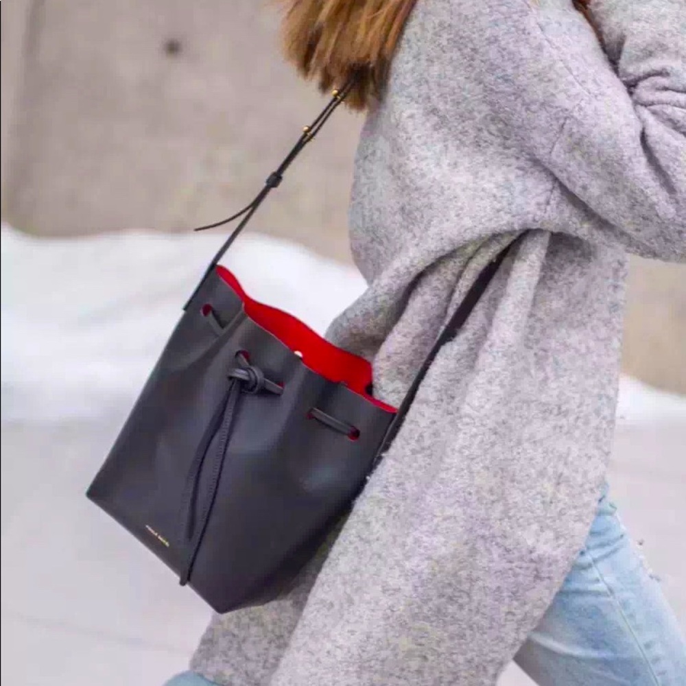 Classic bucket bag from Mansur Gavriel